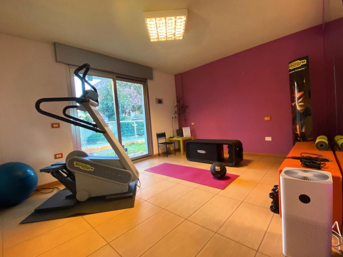 Residenza Villa Flores Bellaria – Igea Marina Kültér fotó